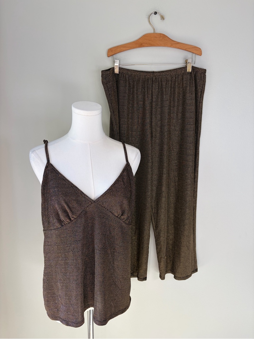 Linea Donatella Black Gold Metallic Tank and Cropped Wide Leg Pants Pajama Set